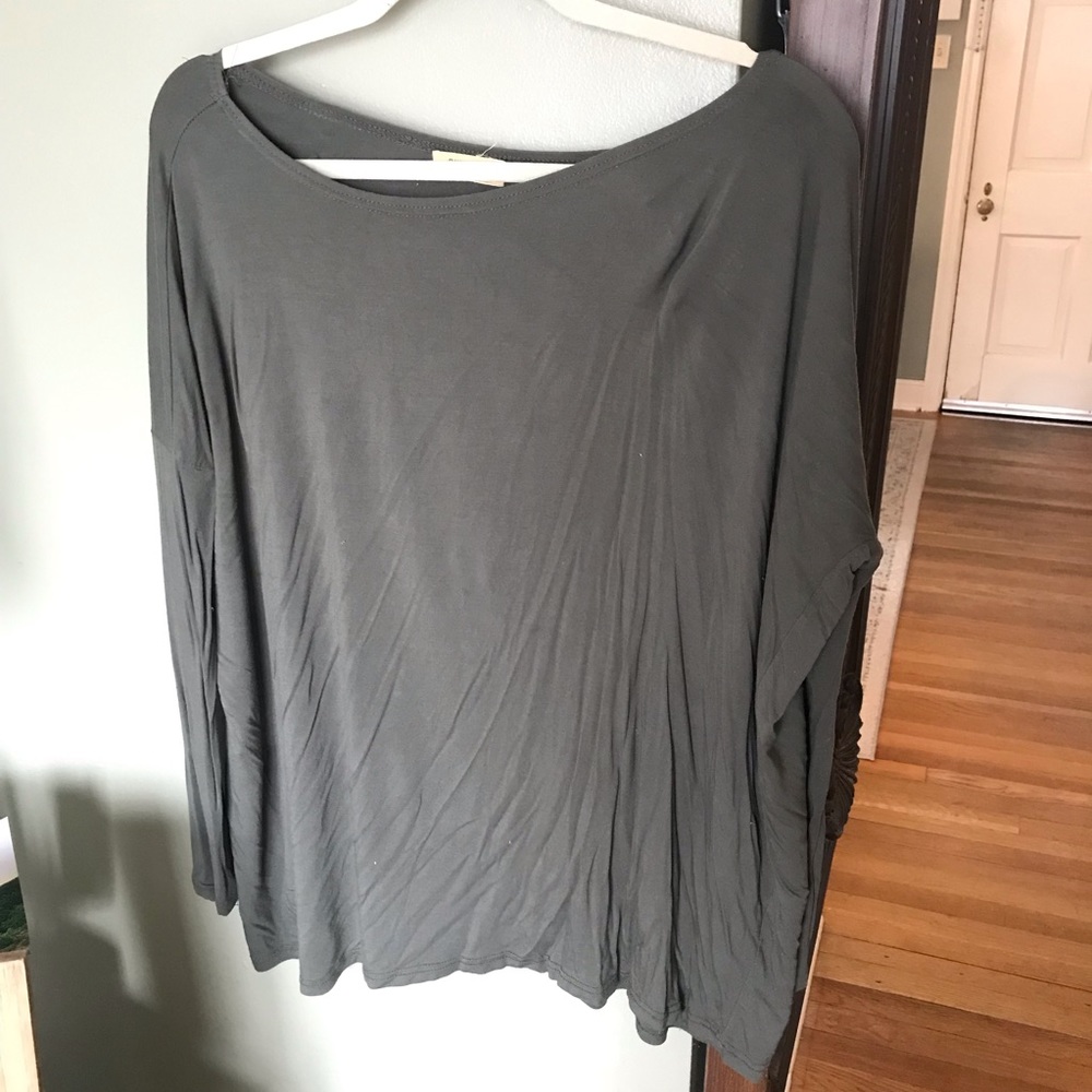 PIKO army green size M shirt